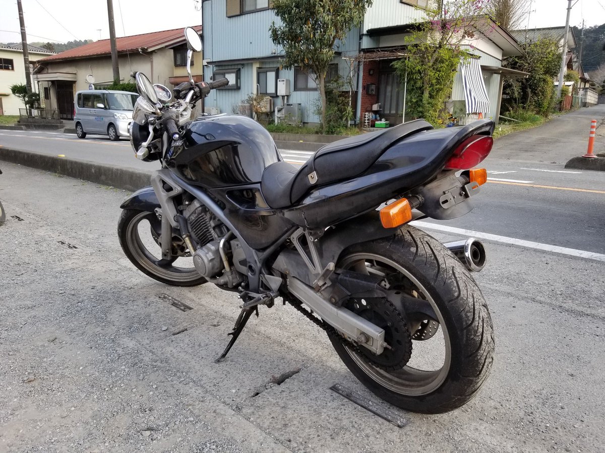 autoshop_able's tweet photo. 30040309K カワサキ バリオス250 黒

お支払い金額10.8万円(税込)

走行テストの結果はリンク先に↓
https://t.co/z1jh166LT5

電話越しでエンジン始動可能
0429730245までお電話ください
#バリオス売ります
#激安
#単車 https://t.co/Sv1Iwl1LLQ