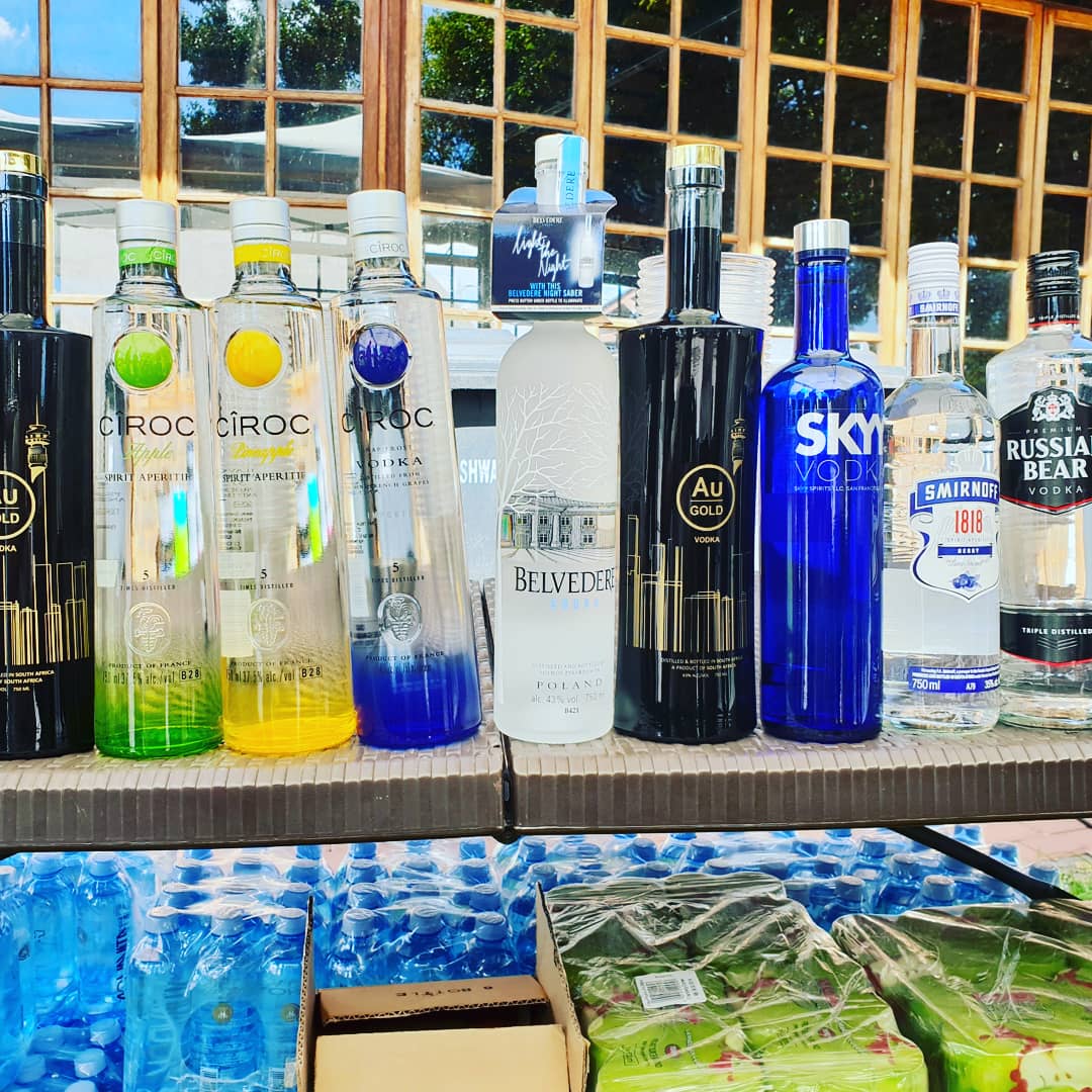 CockAndShoot's tweet photo. Calling all Vodka lovers to join us at #vodkaindaba today! πΈπΉ #Vodka #MobileBars #events https://t.co/K5Ic5mkkb3