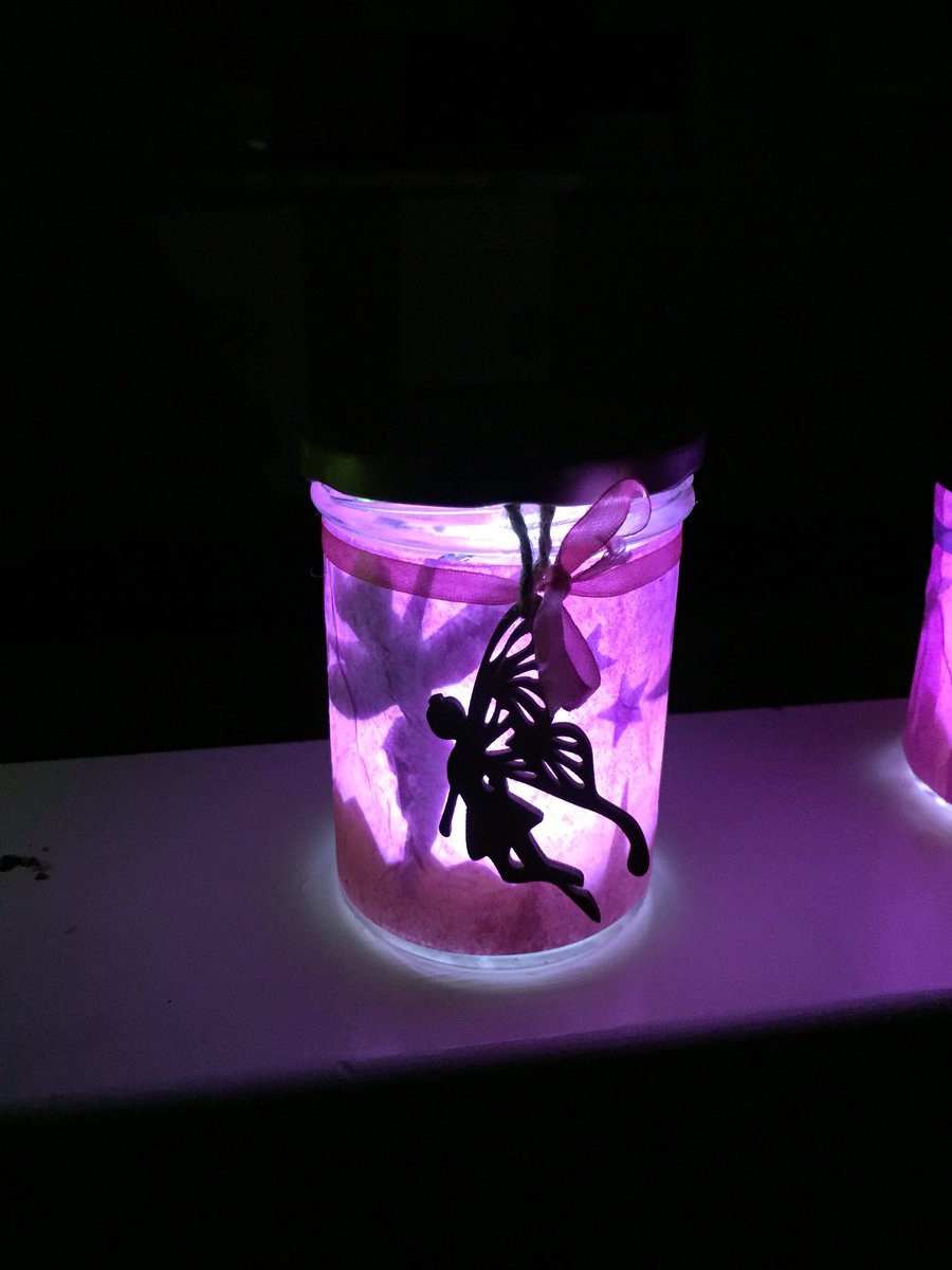 secretguiders's tweet photo. Absolutely fantastic fairy jars made by the Guides. They worked out so well. #fairies #magic #glowforit https://t.co/OKlC4p6pFt