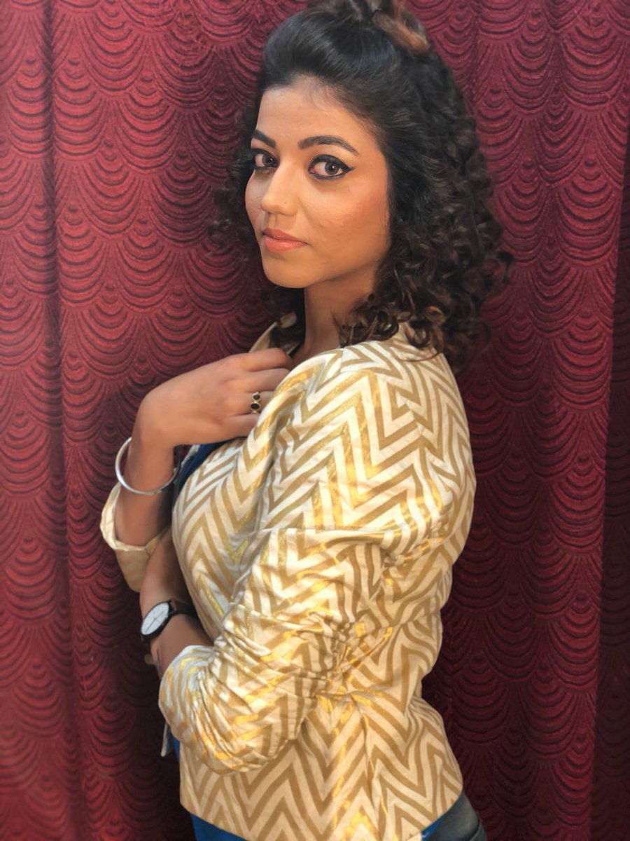 .<a href="/JoglekarJuilee/">Juilee Joglekar</a> looked right in the groove after her recent performance at a music event 🎵🎶

#JuileeJoglekar #Singer #Performer #Artist #MarathiSinger