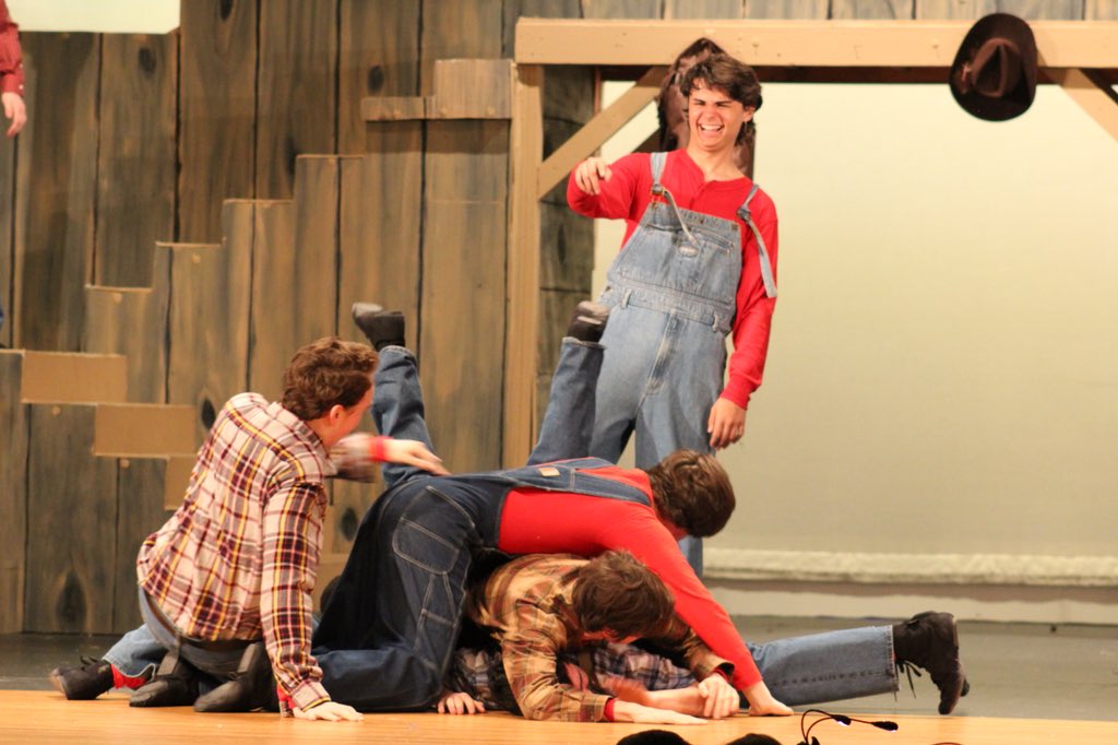 CHSBravehouse's tweet photo. Today has that last two showings of Seven Brides for Seven Brothers. Come see it at our matinee at 1pm or tonight at 6pm. It’s a must see! #7b47b #bravehouse https://t.co/8UdJBLyrpW