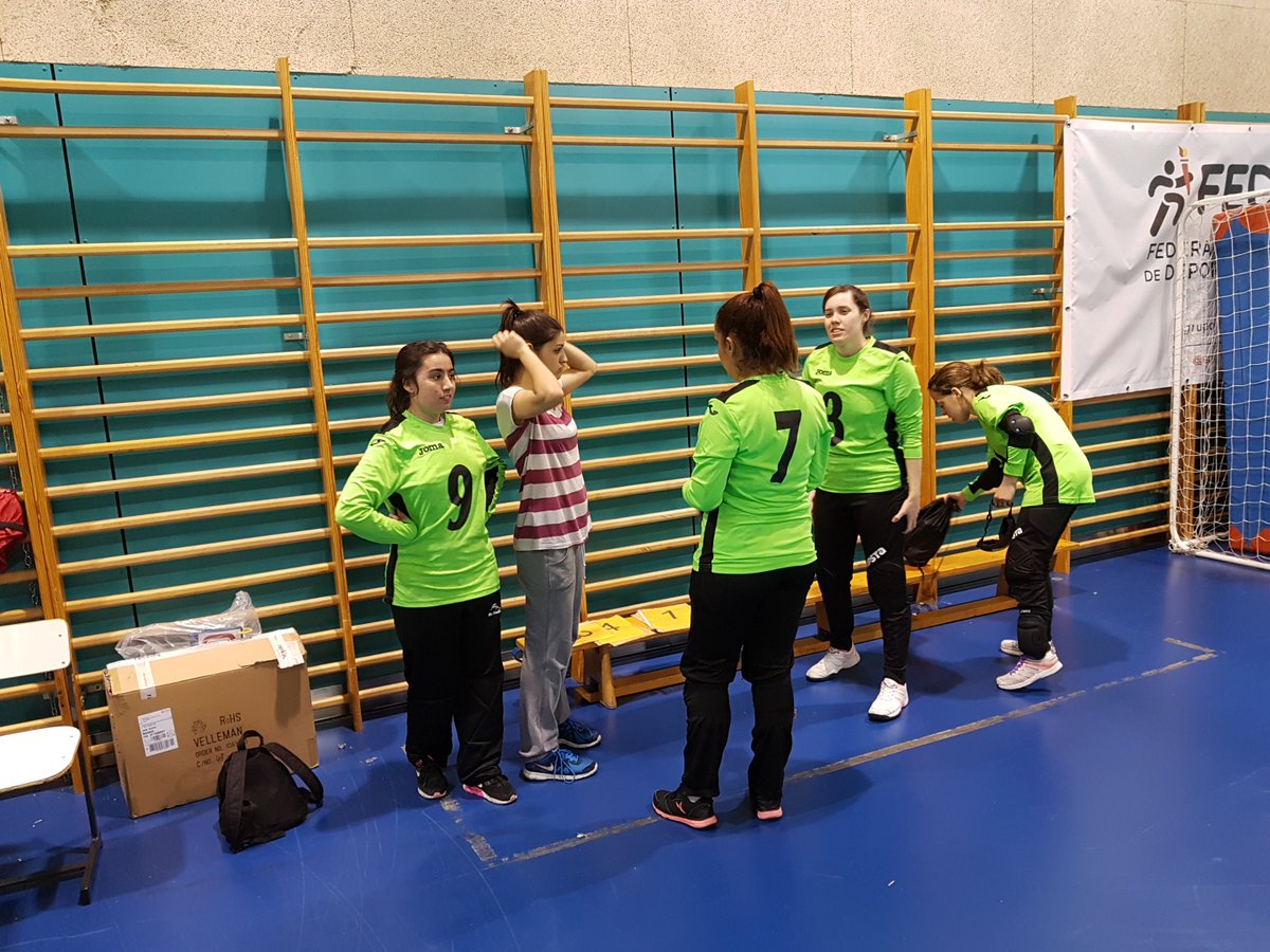 MadridMasIdeas's tweet photo. En el primer partido de la jornada final de la nueva #LigaGoalballMAD, enfrentamiento entre nuestros equipos, venció el A 8-1 al B. https://t.co/RanwBTHG0C