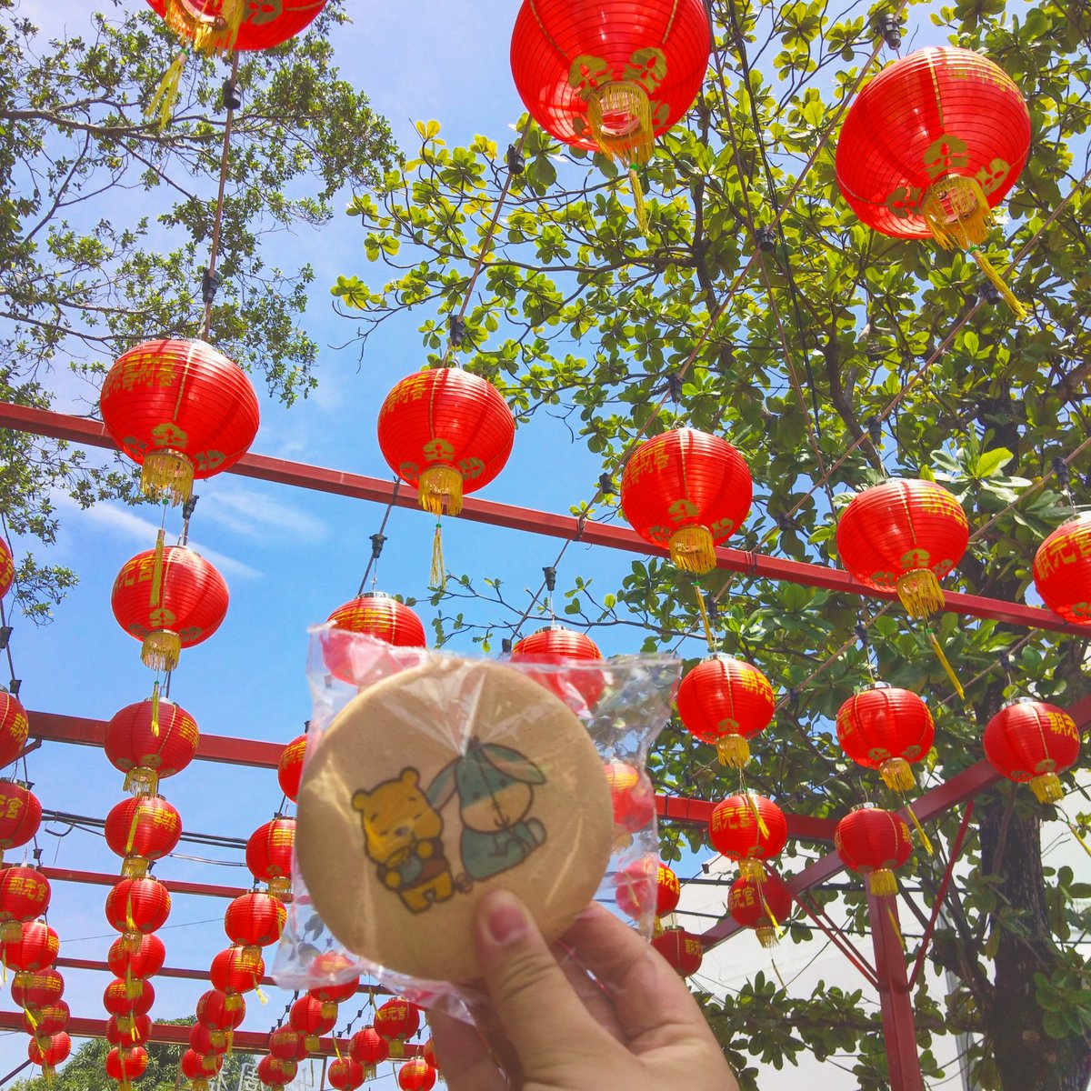 bit_yee96's tweet photo. Maybe I'm still in the trip 🤔🤔
#小熊餅乾 #trip #travel #travelblogger #traveller #travelphotography #travellife #lifestyle #lifequotes #lifestyleblogger #lifestylephotographer #lifestylephotography #life #windylife #lovequotes #love #lovestory #lovestyle #lovestylelife https://t.co/HyyDN8cLKB