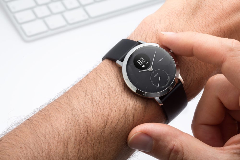 EverythingT3ch's tweet photo. Nokia Steel HR Review https://t.co/hdAk32A0F4 #review #reviews #HybridWatches #NokiaSteelHR https://t.co/MFwMaCRjTL