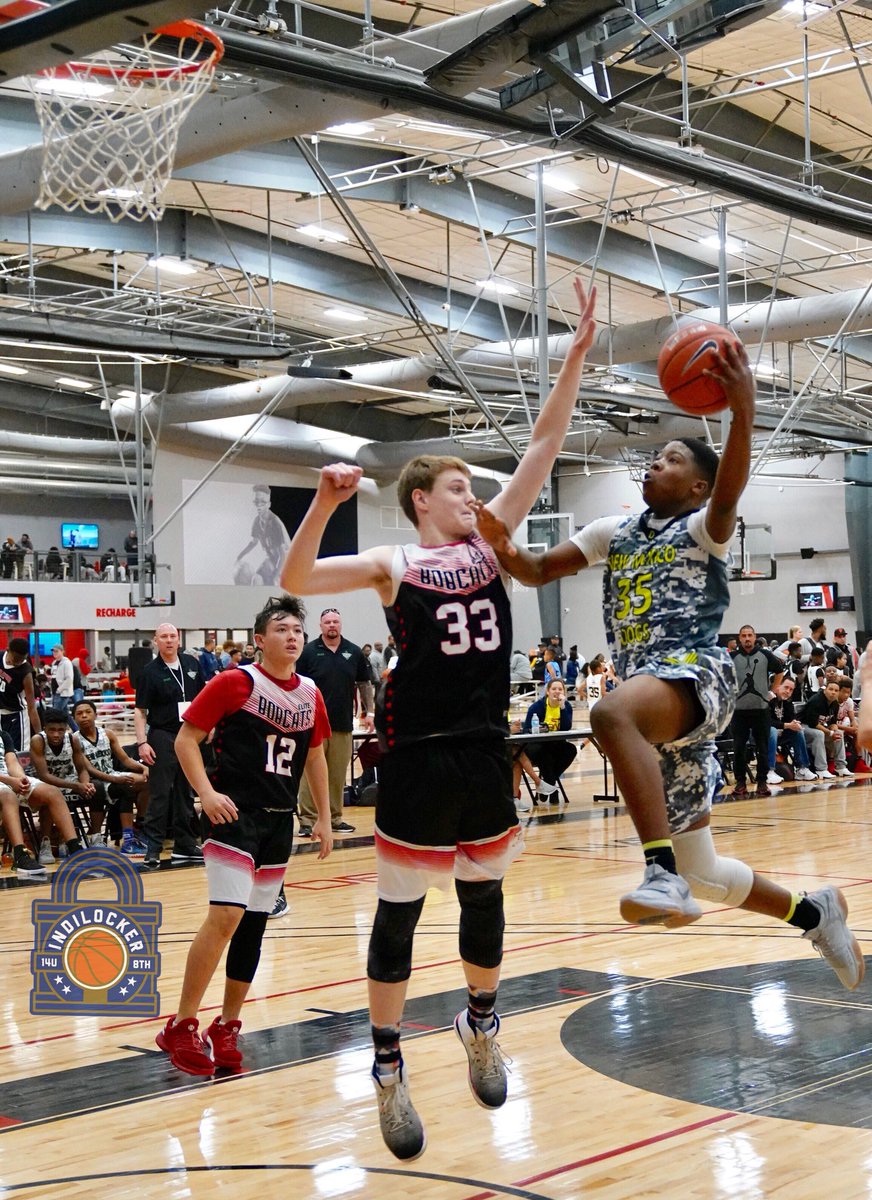 IndiHoops's tweet photo. Ja’kwon Hill back to his usual scoring ways.  https://t.co/qWeJFXRvdy @NMdogs defeat @bobcatselite in a great battle. #BattleoftheBest @DriveNation_Dfw https://t.co/XBlB4eey2z
