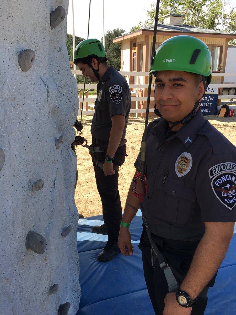 LASDHQ's tweet photo. Climbing a wall, hill or mountain can reflect specific obstacles you are trying to overcome in life. #Explorers smile at the challenge because they know they will get through it. @FontanaPD #ExplorerCompetition2018 https://t.co/PtwCBYpf86