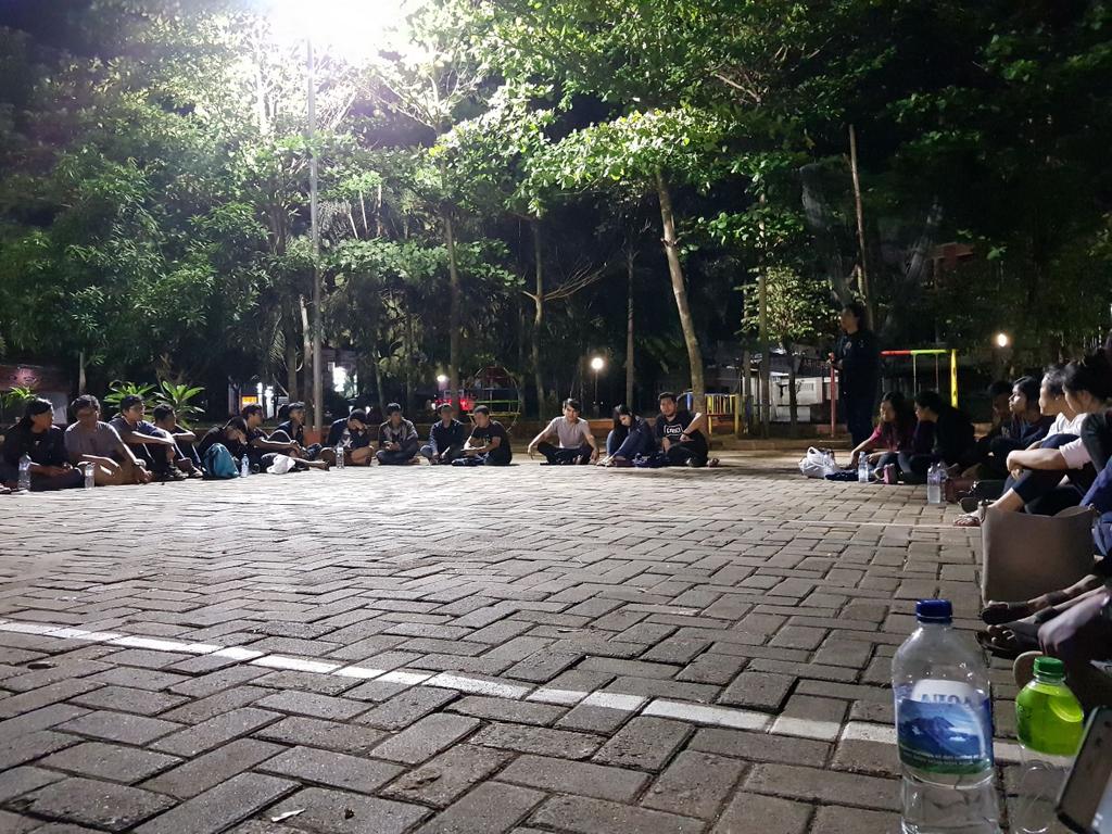 IKASATUSMG's tweet photo. #LiveReport
Sedang berlangsung musyawarah pemilihan Ketua dan Wakil Ketua Ikasatu Semarang periode 2018-2019 https://t.co/iGPzwTI5yL
