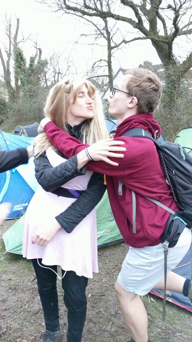12Caldridge's tweet photo. @monopoly_run #loveatfirstsight #truelove https://t.co/YLajvR3Rwn