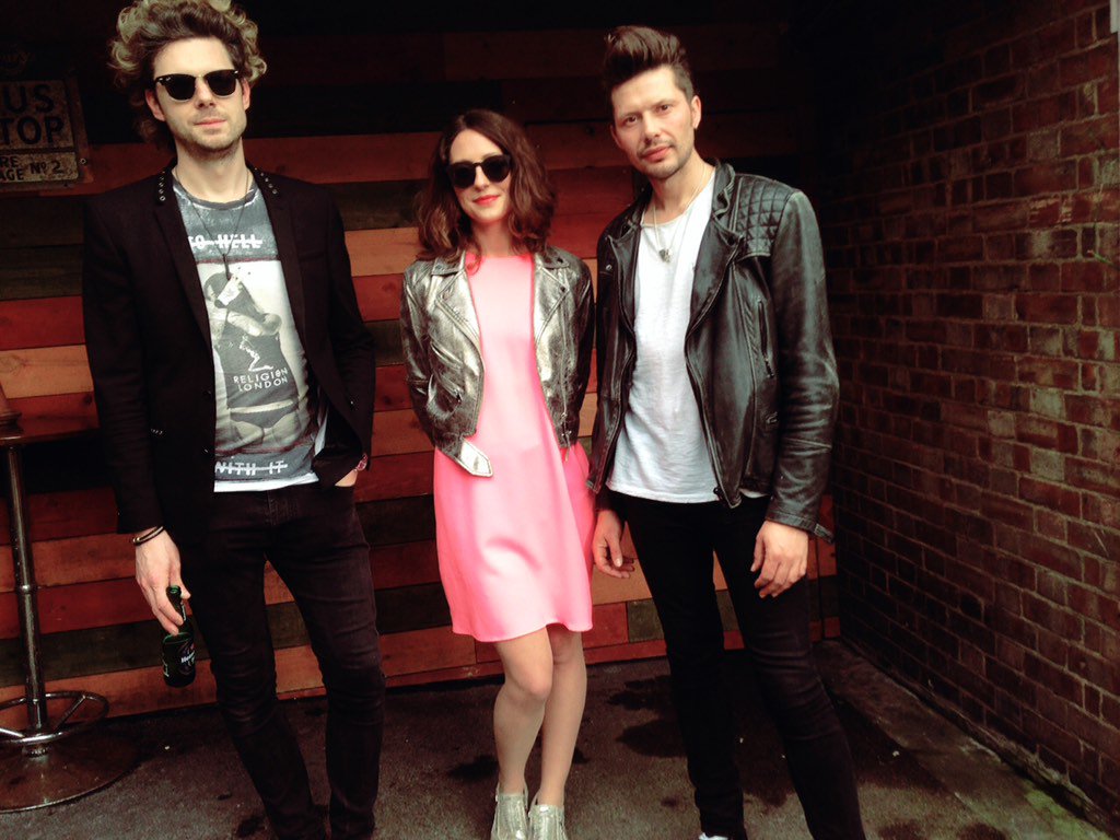 We're ready to 🙌🏻🤘🏻🙌🏻 at <a href="/TheHunterClub/">Hunter Club</a> for <a href="/BurySOUND/">Bury Sound</a> festival tonight - headlining at 9.30pm