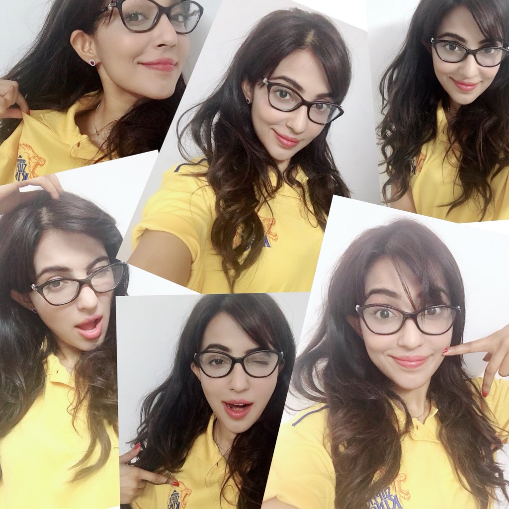 paro_nair's tweet photo. #CSKisTheBest ❤️ https://t.co/tXpMhP7rAI