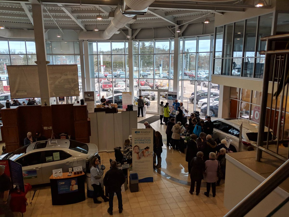 DirtCheapInc's tweet photo. If you're out and about today and looking for a little taste of spring, stop by @lexus_heffner Heffner Lexus Toyota for their spring show! There's a group of amazing exhibitors and showcases to see 😀 https://t.co/dRsAEBtZYX