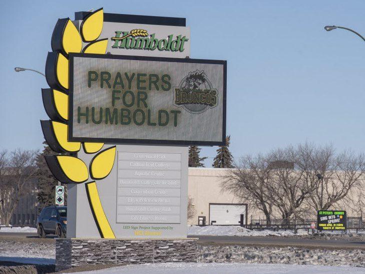Edmontonsun's tweet photo. Heartbroken Don Cherry calls hockey team bus crash 'a national nightmare' https://t.co/ebTxBRh3AK #HumboldtBroncos https://t.co/nwa03PDDWG