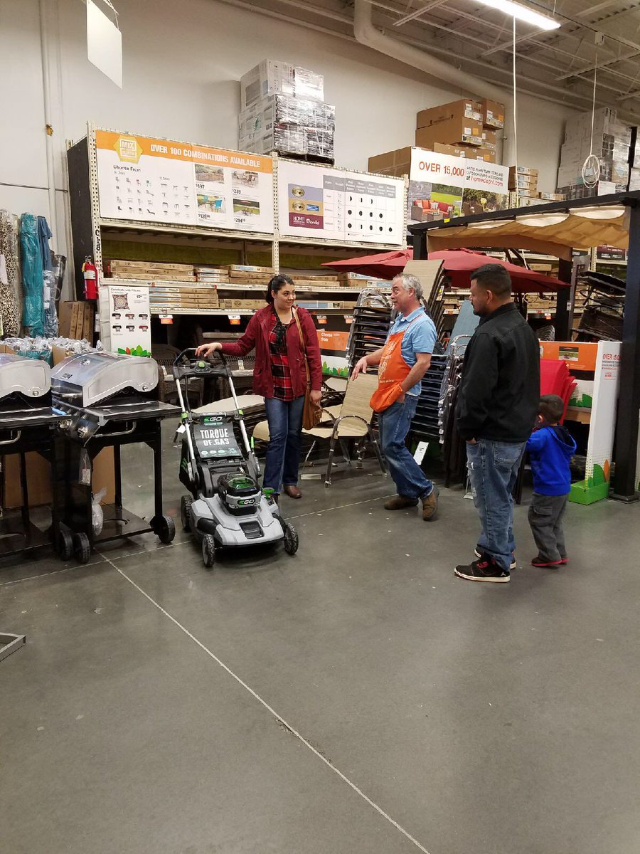 IsaacHallHD's tweet image. With the name “Mower Mike” you know who we’re coming to for an Ego demo #PNWSBF