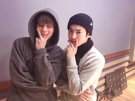 junmyeon pics tweet media