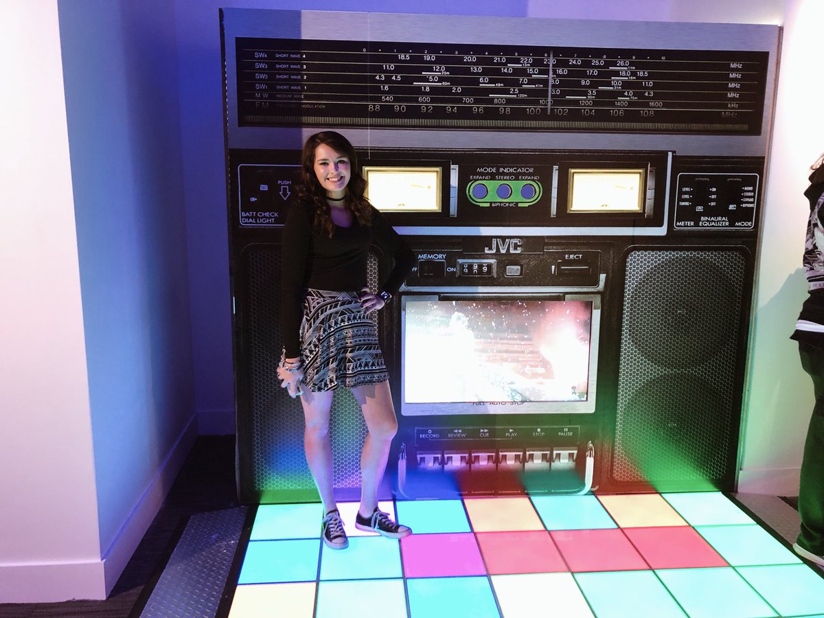 statesofgrace89's tweet image. series of my greatest pics today #TaylorSwiftEXP