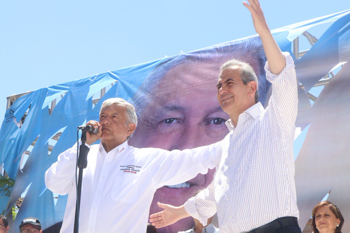 MiguelChicoOfl's tweet photo. Presente en el gran mitín de " juntos haremos historia " encabezado por @lopezobrador_  
en  #Irapuat🍓 #MiTierraQuerida https://t.co/c8698tcNgz