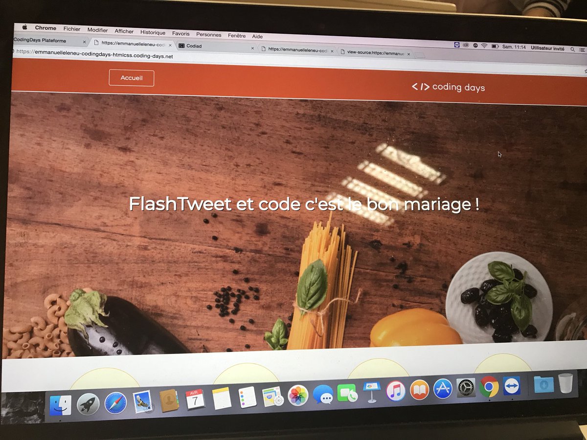 FlashTweet's tweet photo. Quand tu codes le samedi, tu penses aussi au #FlashTweet ! #Bravo
@coding_days pour cette journée découverte.
Maintenant je sais pourquoi les développeurs aiment les canards...
Merci @VanessaVincentR 🌺et un plaisir de rencontrer @SolenneBLG ⚡️
#codeleweekend #code #coding https://t.co/cZNneo1bP4