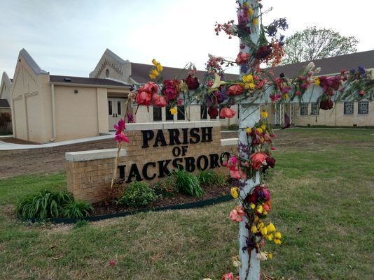 timesrecordnews's tweet photo. In God's house: Jacksboro churches officially under one roof. https://t.co/Jks41jOLRl https://t.co/Uo9o6raMRO