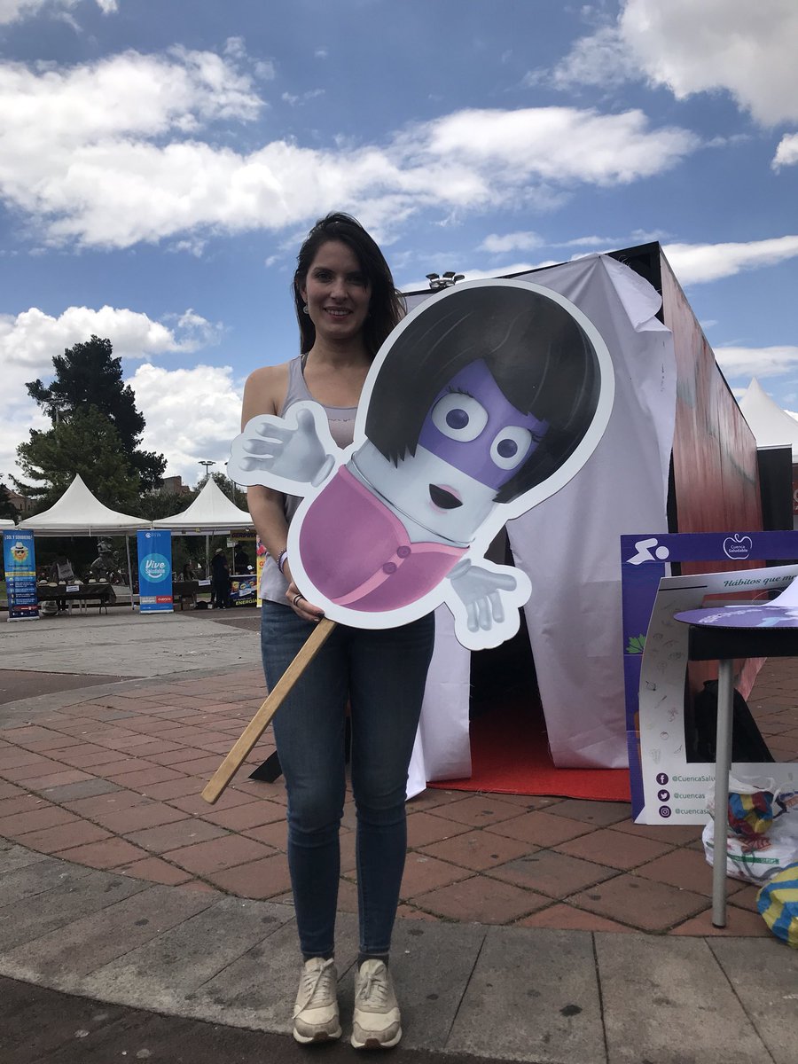 GabiBritoA's tweet photo. Un pueblo unido busca crear una Cuenca Saludable 🍉🍌🥦🍠
Gracias a todas las instituciones que se han sumado a esta causa para certificarse como empresa saludable.  @CoralHipermerca 
#SembrandoFuturo https://t.co/giIf4CevcF
