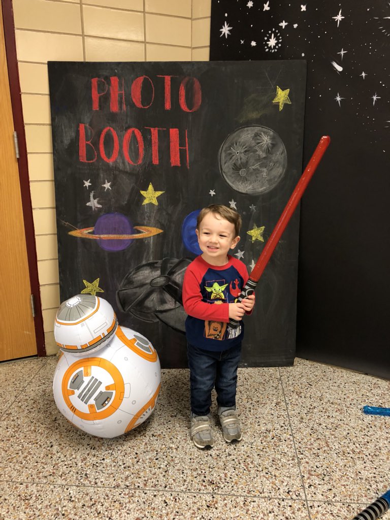 tim_vacek's tweet photo. “Daddy, there’s Darth Vader and Luke and Rey and Finn, and there’s an Ewok and another Ewok up there!”

This little Jedi approves. Outstanding work by @bearden_leads and @TASC2018! https://t.co/XXcEMtL25o