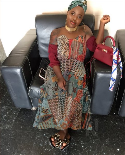 themayorng's tweet photo. All this girls going nude on the social media...

Since they don't have clothes, I have found a way to dress them the right way.

Rubbish!! 😂😂😂

#JulyOfCode #31DaysOfCode #BBNaija https://t.co/GXLM6QH3dh