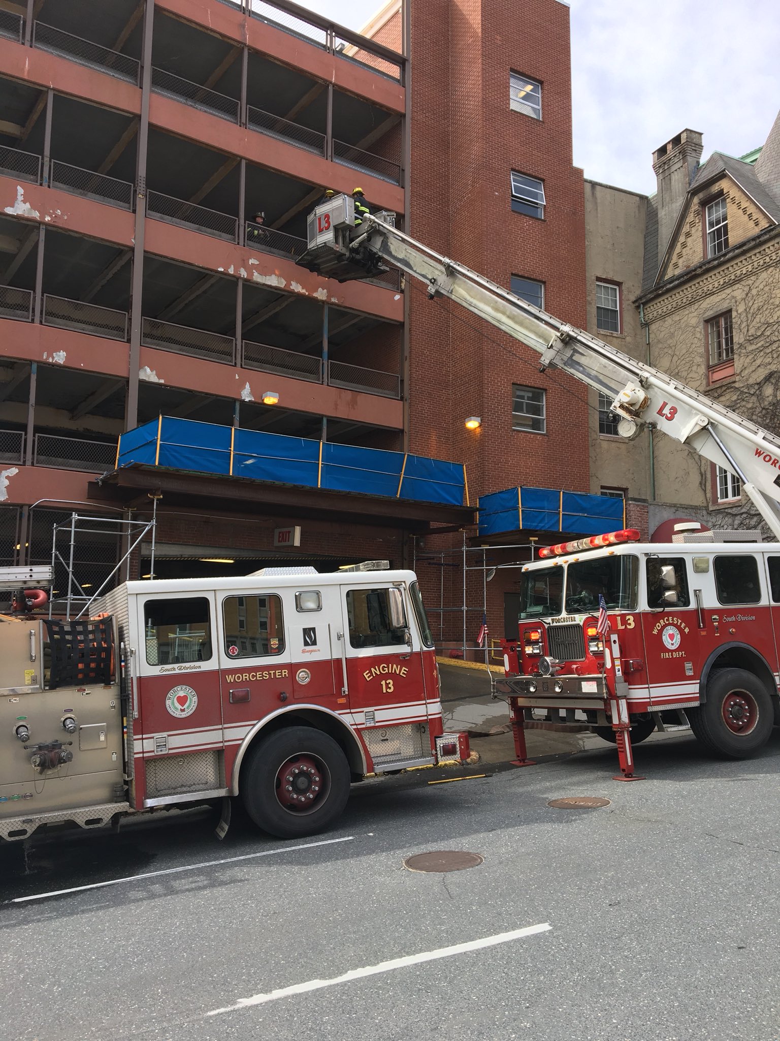 Worcester Fire Dept On Twitter Group 2 Conducted Parking Garage