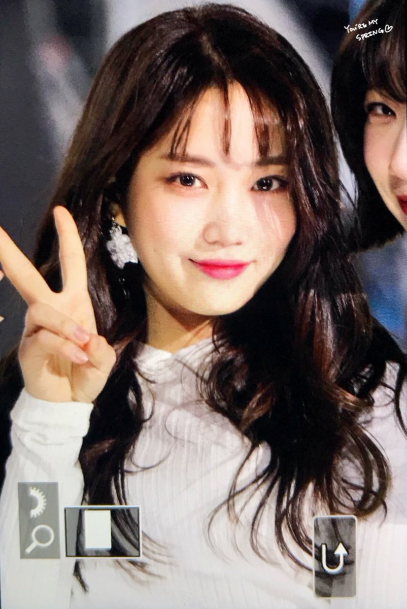doingitamazing's tweet photo. dia looking amazing in previews pt. 2 (2018)

#다이아 #Jenny #제니 #유니스 #희현 #주은 https://t.co/zSG49hnB6C