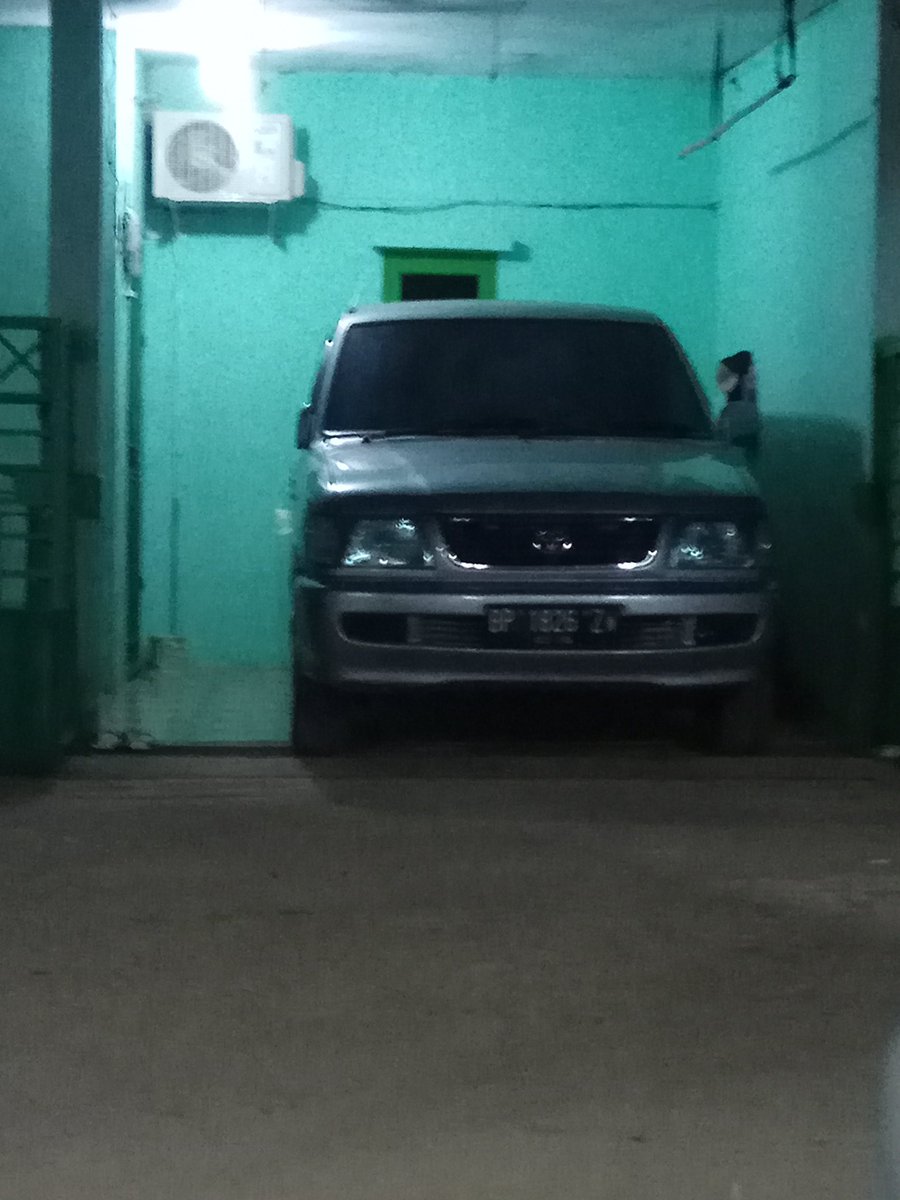 joni_manday's tweet photo. Malam Minggu ku tak se indah malam Minggu kalian https://t.co/3r1eCwyQHZ