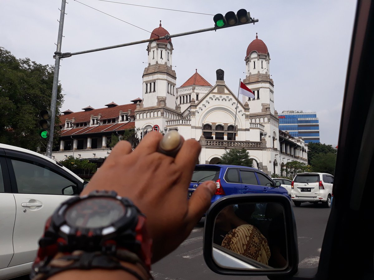 SriMifta_'s tweet photo. #Semarang #LawangSewu #SemarangTadiSiang #travelingram #Traveling https://t.co/uwQmEVP9lG