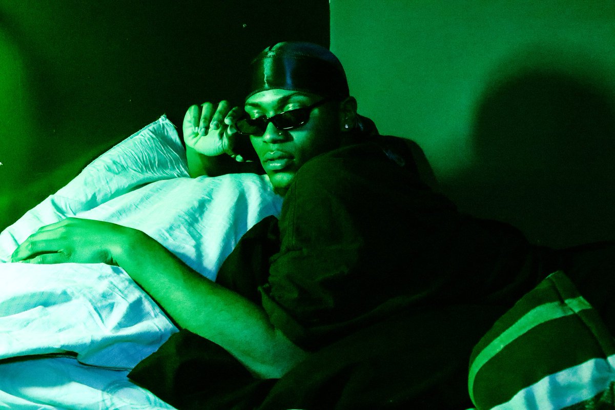 Desi_Visuals's tweet photo. #photoshoot #greenlights https://t.co/5nv5iDHtFE