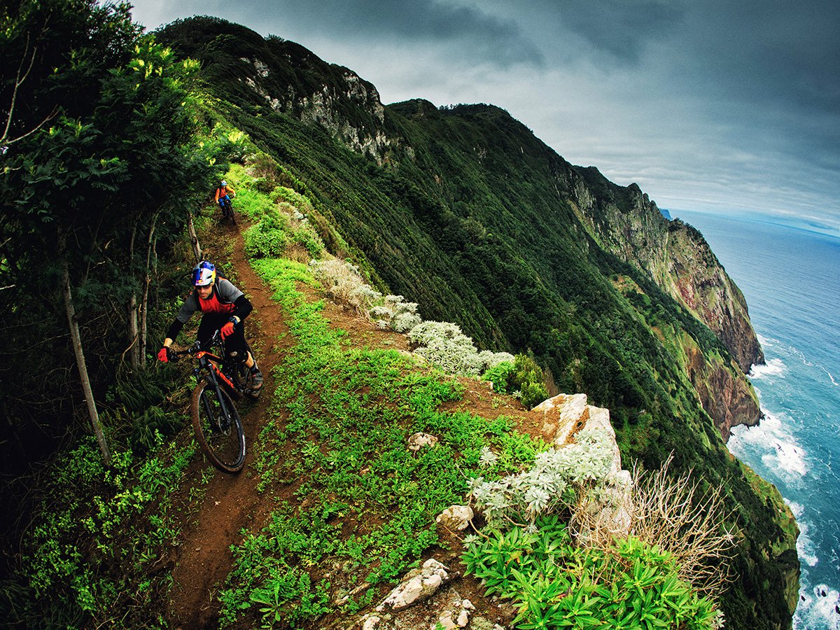 The year’s best sale is in full swing and nearly everything is marked down. Stop in to gear up for a great season of riding. pbxx.it/AbWfzE