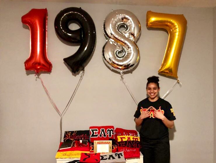 SLU_AD's tweet image. Welcome H. Tahiana Abad to our beautiful Hermandad! We are so proud of you. Keep that fire burning HLM y PS. RRRRRR-Rah! ✨💃🏽 #SigmaLambdaUpsilon #NeoAlert #Herstory
