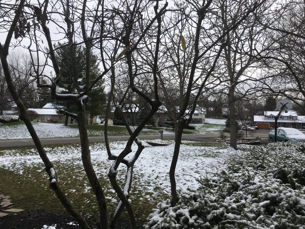 MrPhilpott_PHSN's tweet photo. How many miles do I have to drive my SUV to keep this from happening again? #apesmath #gohomespringyouredrunk https://t.co/4EVljxwxJH