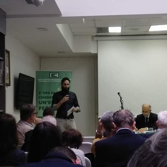 In corso il Comitato centrale del Movimento Federalista Europeo (MFE). Il presidente della GFE - Gioventù Federalista Europea Elias Carlo Salvato ha appena rimarcato l'importanza della militanza federalista e di un rilancio della nostra azione