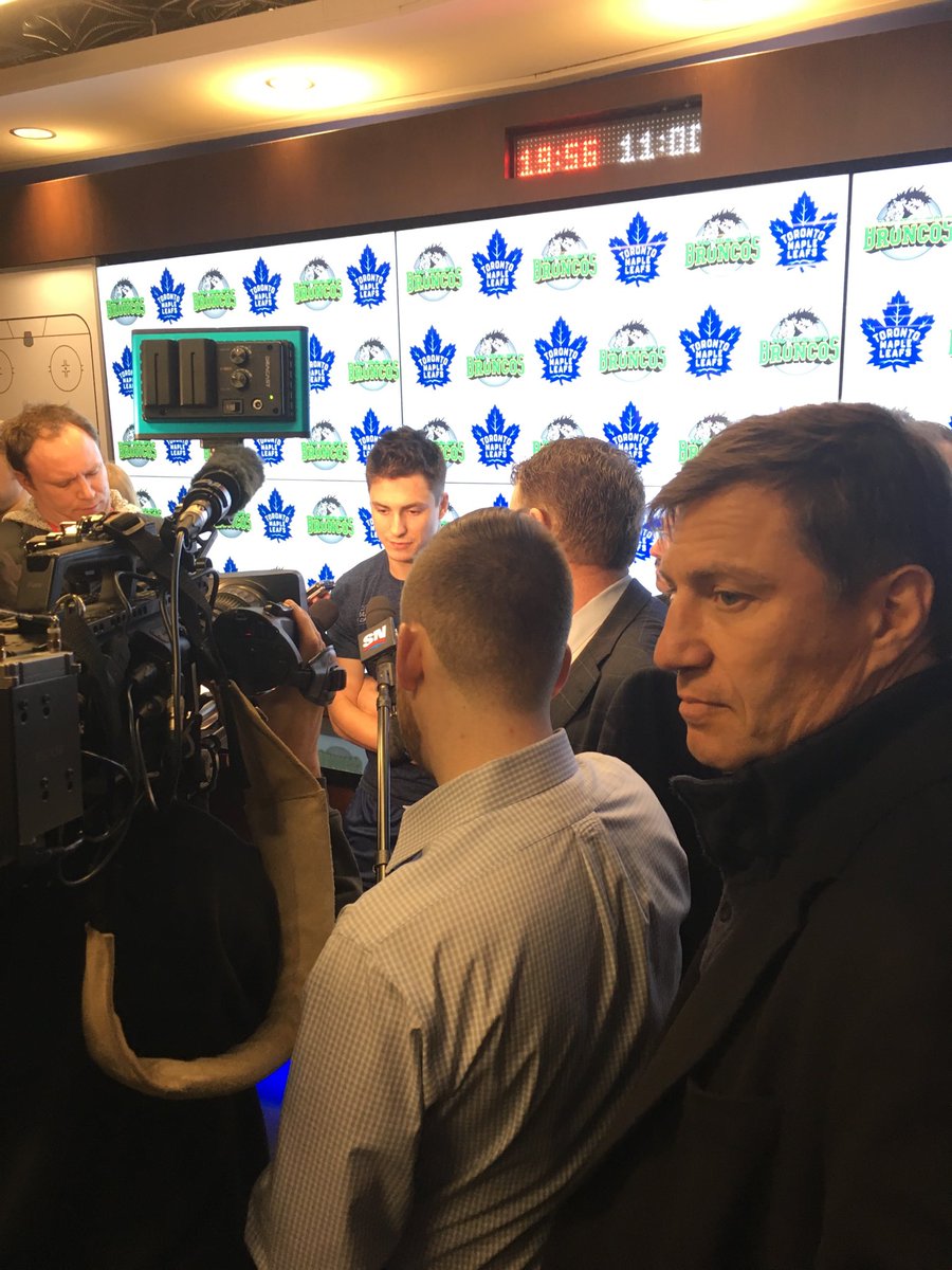 Saskatchewan native Tyler Bozak on Humboldt bus crash: "It's tragic. My heart goes out to those people ... Saskatchewan is a tight knit hockey community." Note that #leafs have put up Humboldt Broncos logo on background screen in memory of tragedy. #tmltalk