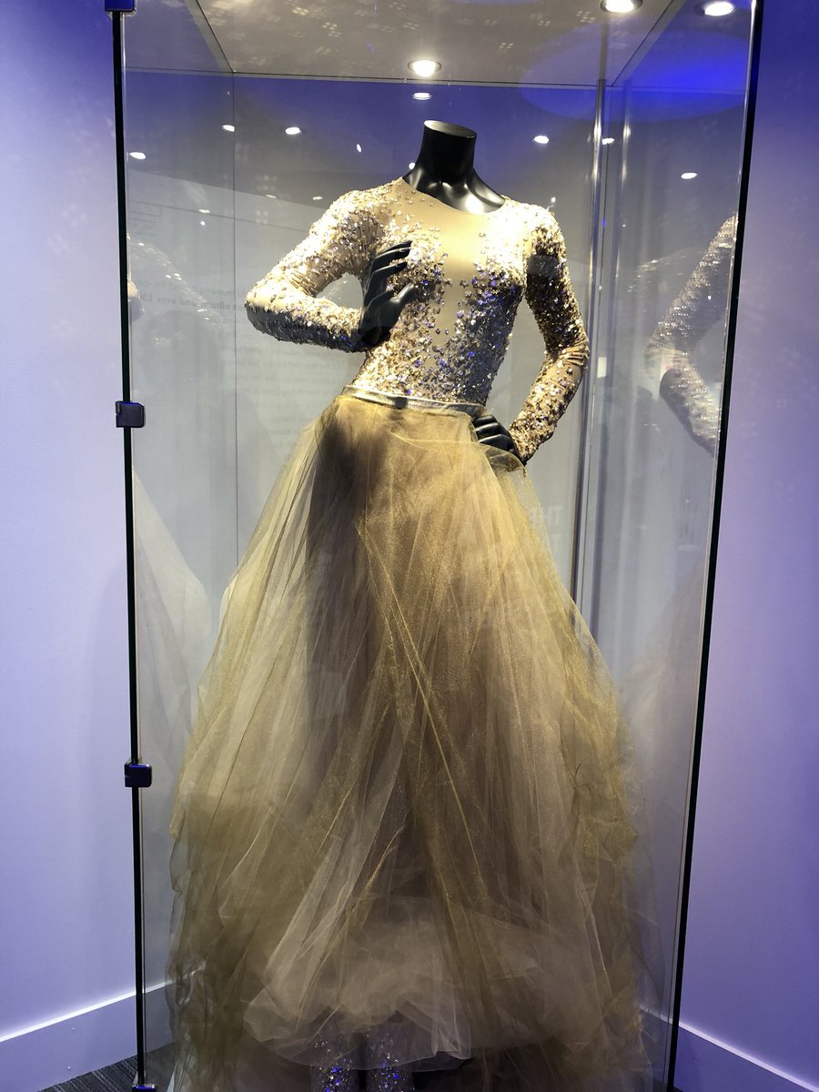 statesofgrace89's tweet image. I AM IN SO MUCH LOVE #TaylorSwiftEXP