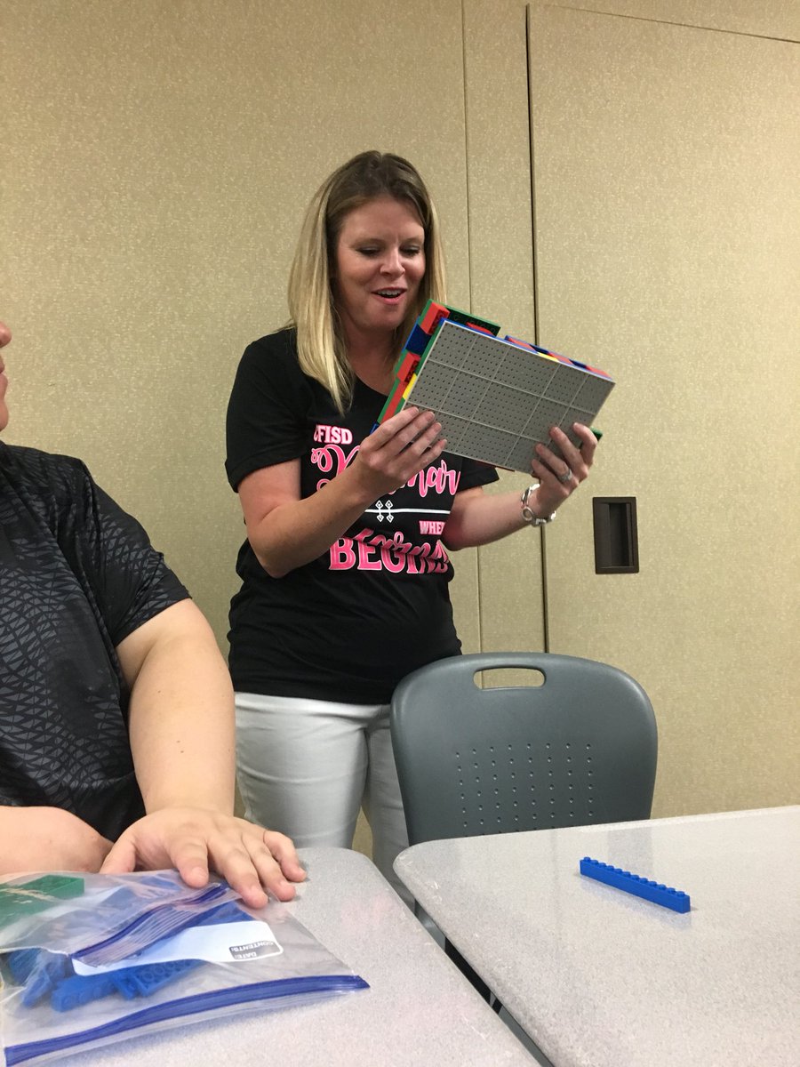 Sci_Fishtank's tweet photo. So great to have a role model like @LaTishaJB to emphasize and model the importance of play #cfisdecc https://t.co/m8OChGFT0l