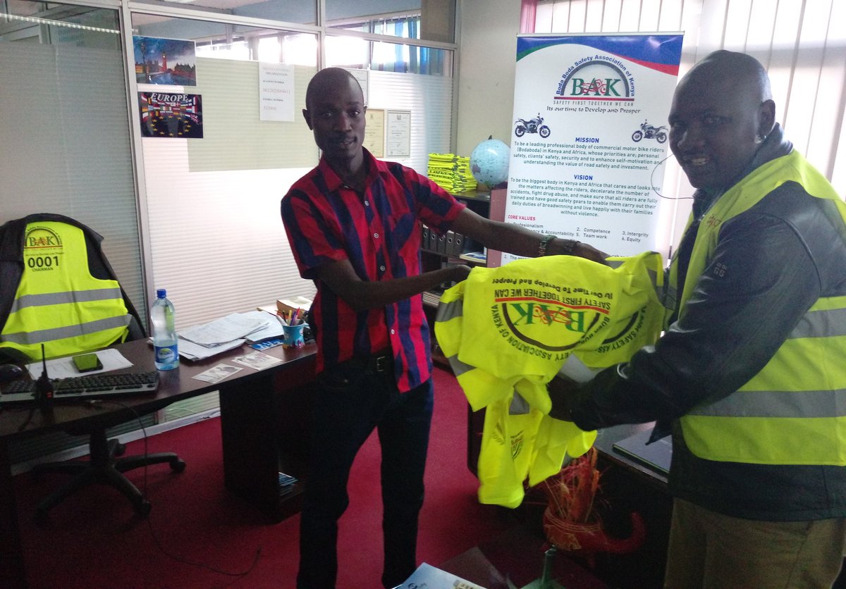 BodaAssnofKenya's tweet photo. #BrandYourself today our National chairman handed over more than 200 branded reflector jackets to our NRB county officials in his office as we work towards improving security in the county all have unique numbers. @EstherPassaris @KenyanTraffic @citizentvkenya @Ma3Route @KTNNews https://t.co/QhFe5ielmG