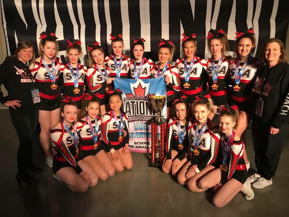 STAHSAthletics's tweet photo. St. Thomas Aquinas Cheerleading Team are NATIONAL CHAMPIONS! What an amazing accomplishment ladies, all your hard work has paid off. We are so proud of you 🏆🥇

@STA_Kenora @KCDSB @Kenora_Daily @Q104Kenora @895TheLakeNews @895theLake https://t.co/qzyKBz6mCA