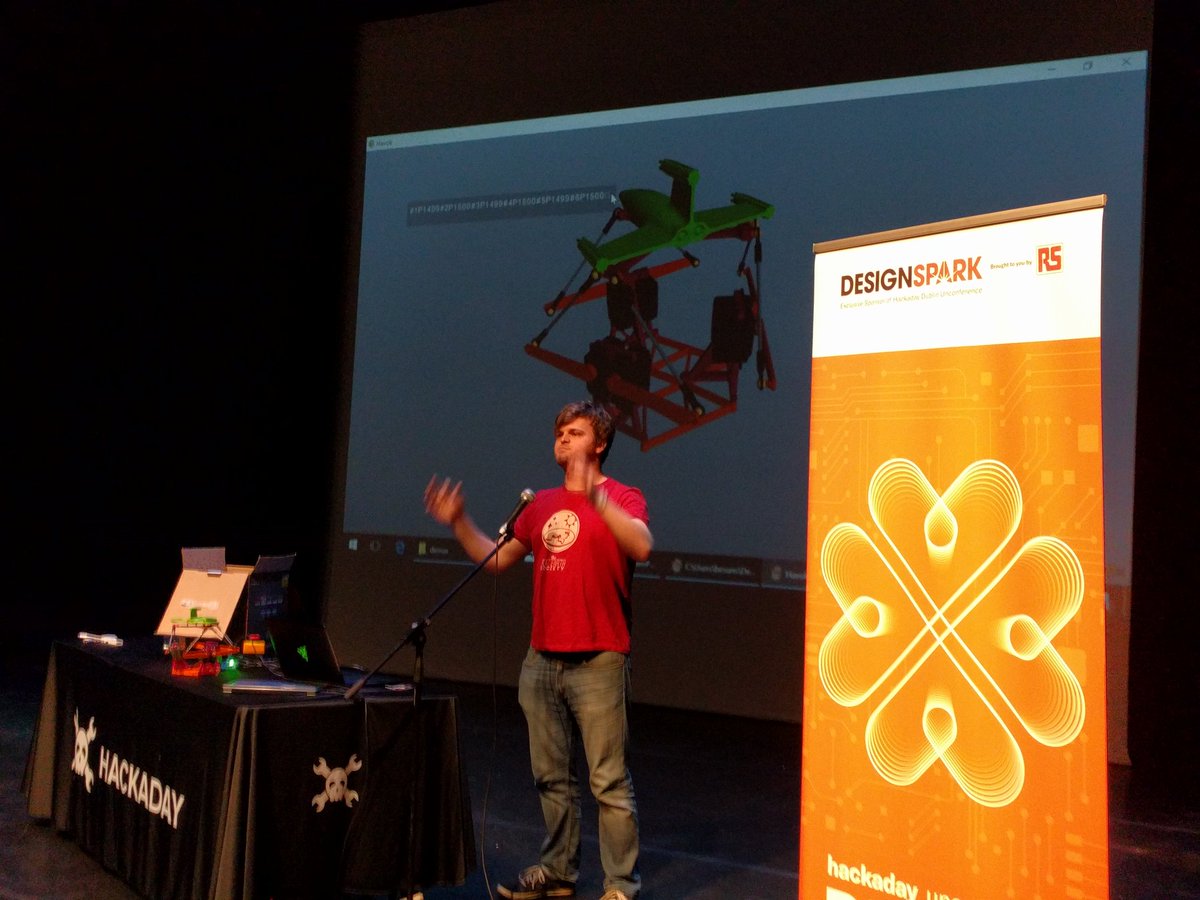 szczys's tweet photo. Digital meets real, this Stewart platform takes commands from its digital model #HackadayUncon https://t.co/OtE1OBzl5X