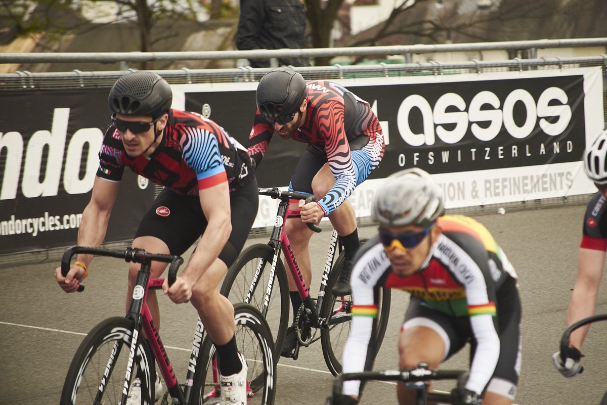 nvayrk's tweet photo. Best of luck to everyone at @the5thfloor #5thtrackday, especially to our boys, of course!

Shot by @Daniele_Roversi

#nvayrk #paria #london #cycling #cyclingconnects #velodrome #bicycle #cyclinglife https://t.co/ehjjoyeXij