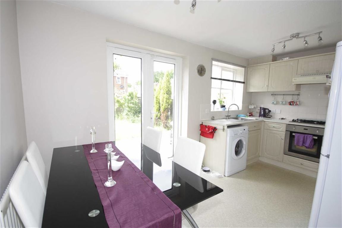 BriscombeNutterStaff tweet media