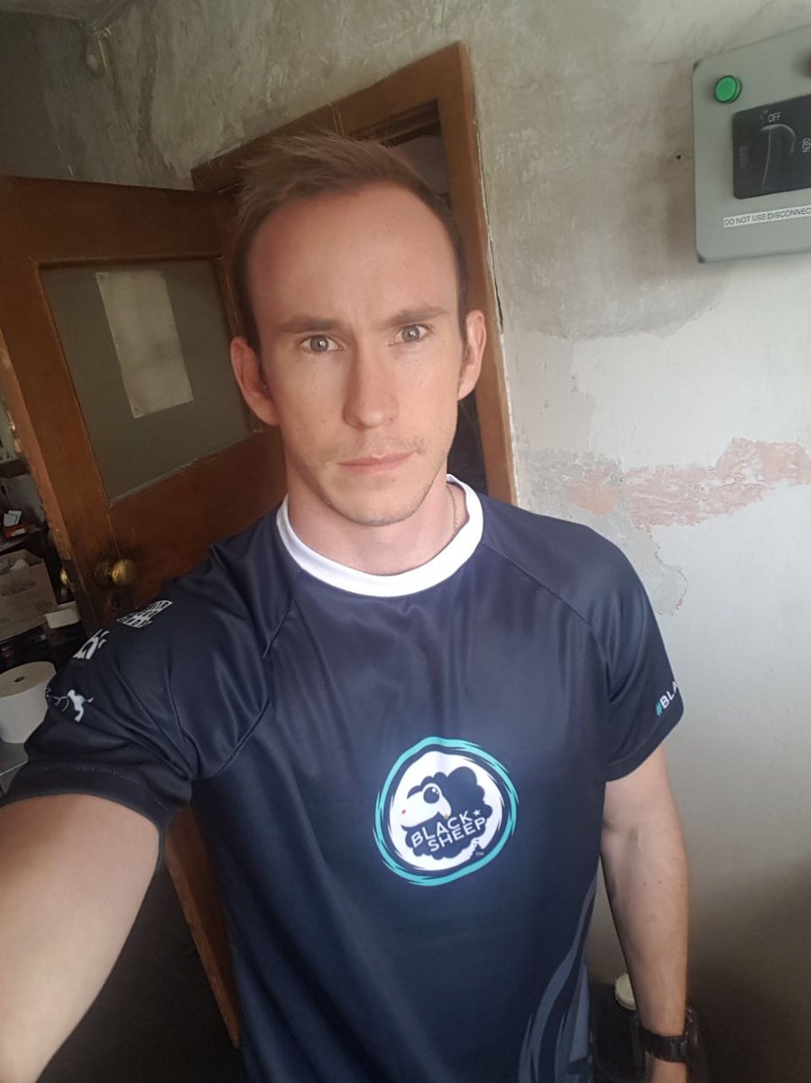 BlackSheepGG's tweet photo. #BlackSheepGG Some of our members enjoying their new shirts that arrived. https://t.co/iscoV8n8MB