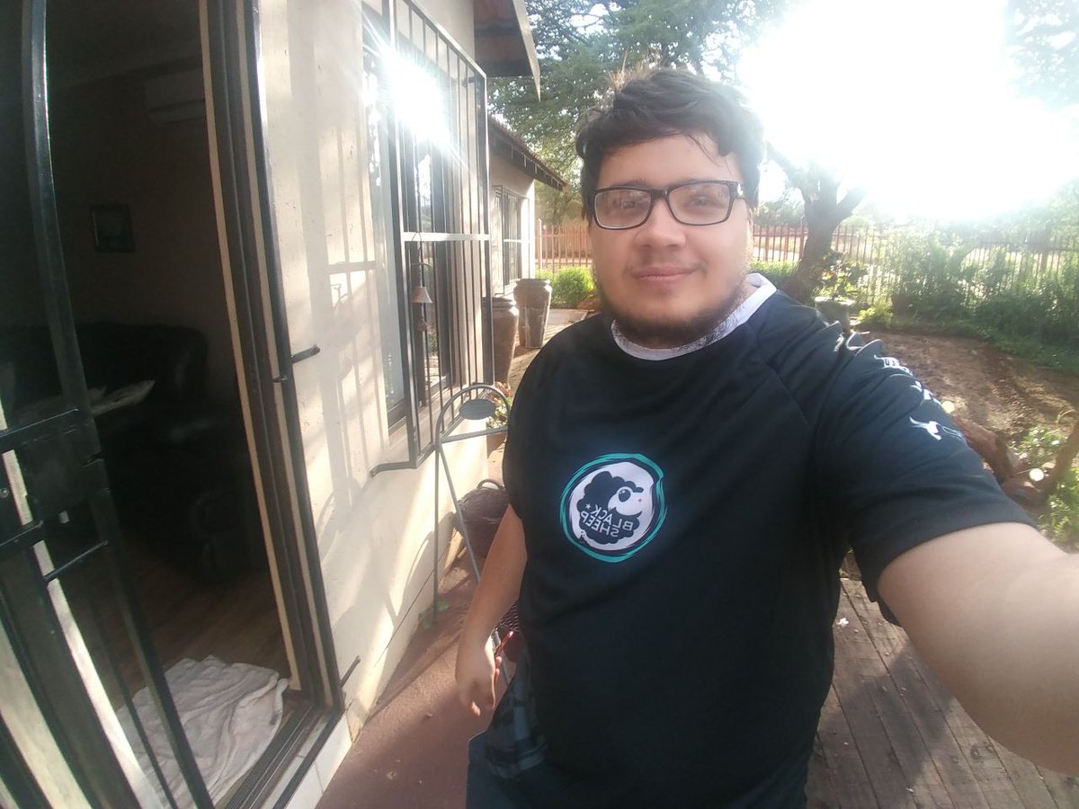 BlackSheepGG's tweet photo. #BlackSheepGG Some of our members enjoying their new shirts that arrived. https://t.co/PRJCW1KNBI