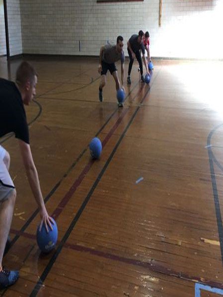 GrabaGameCHI's tweet photo. You know the best way to get rid of that Walk of Shame feeling?
Dodgeball.
We'll be at Lincoln Park High School tomorrow at 130p for pick-up games. Bring your ex, that guy you met last night, or that irritating neighbor even.
Let us help you.

https://t.co/jbUT5p980R https://t.co/7CDneopw67