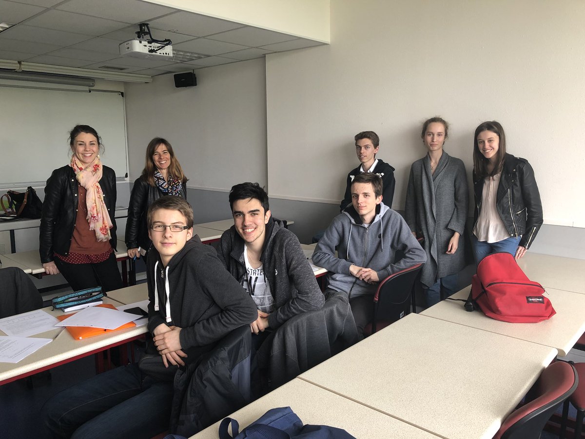 asso_CSK's tweet photo. #Présentations #TFJM The Masther’z du lycée Pierre-Paul Riquet sont là ! @TFJM2 https://t.co/BxSH7axsO0
