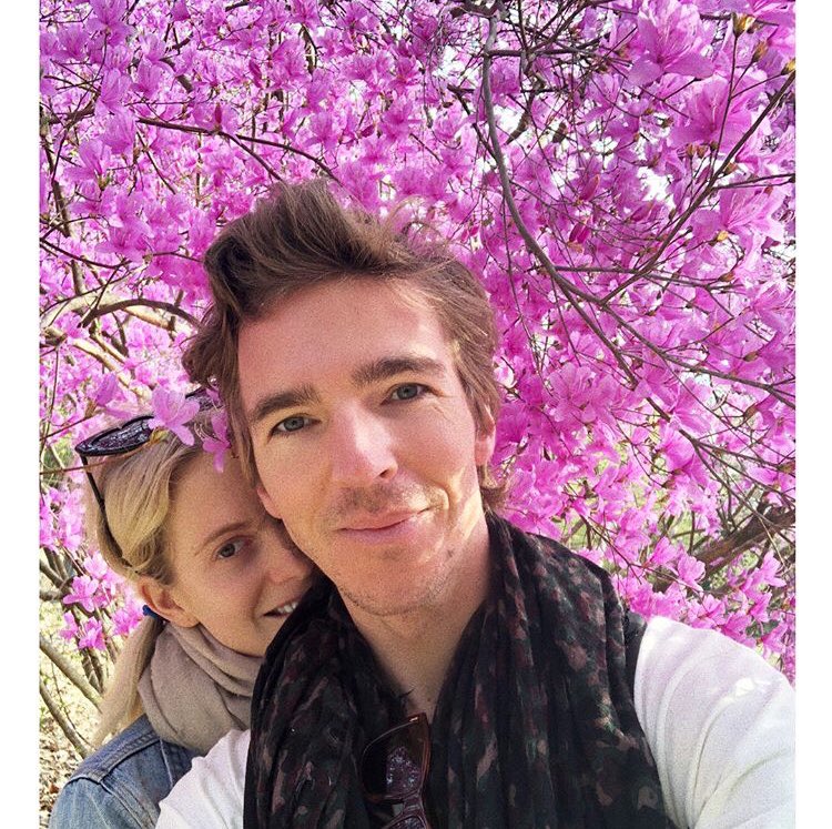 poppydelevingne's tweet photo. JAPAN, you have my 💗
#PartingIsSuchSweetSorrow #SakuraSweethearts https://t.co/4OvujJS95W