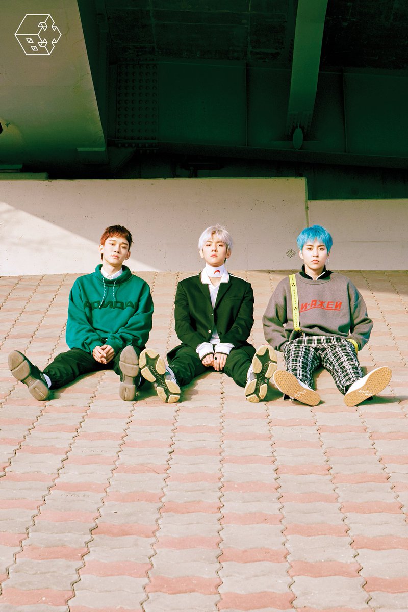 kz_bitsh's tweet photo. EXO-CBX 💛

#6YearsWithEXO #6YearsWithEXO_L #EXO #EXO_CBX #BloomingDays https://t.co/3M1QxtPQES