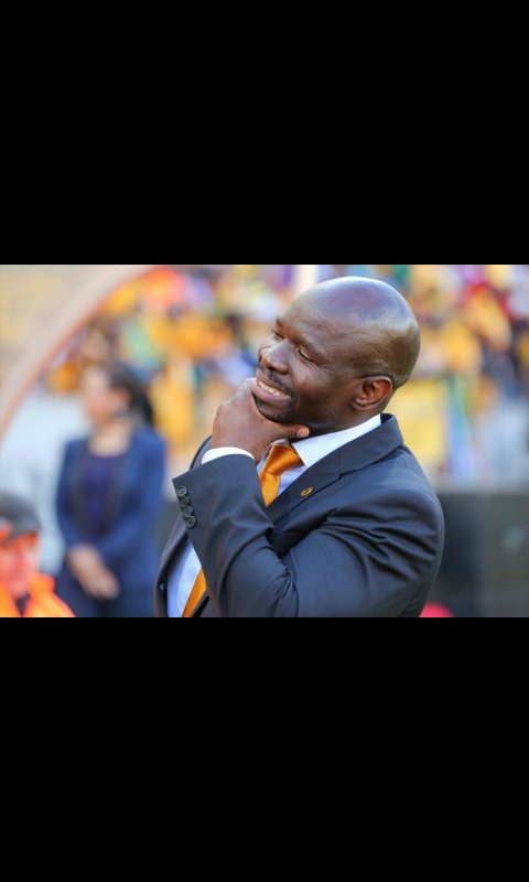 hlulaniSywell's tweet photo. @KaizerChiefs @KCfanTv kompela just go for the sake of our team please #kompelamustfall https://t.co/jNDDTkttVG