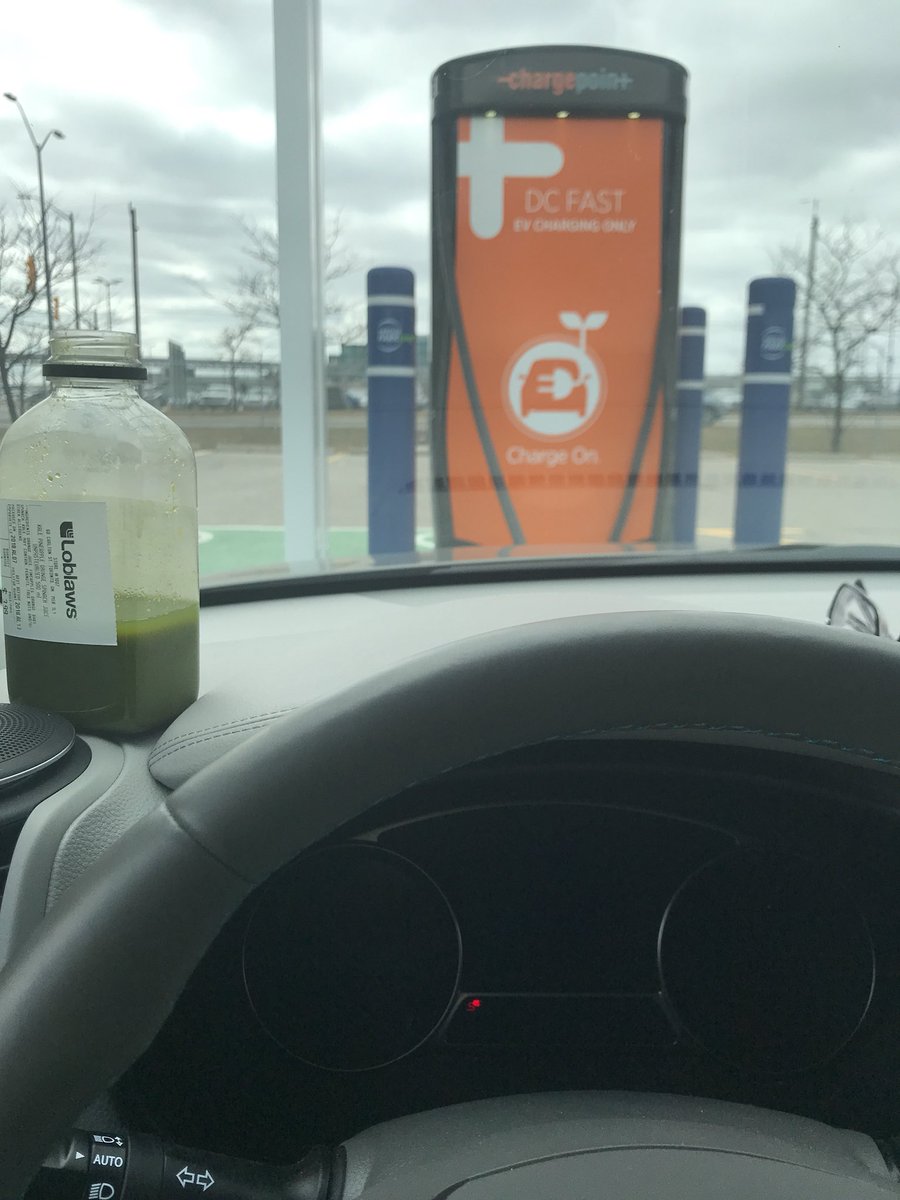 OurElectricSoul's tweet photo. Stopped for #TopUp @ChargePointnet #DCFastcharge Busy ball Tournament weekend. More #fastcharge spots needed in T.O. #snacks and instagram. #toilet needed at charge station 🤔 https://t.co/vb6rLh3T0n
